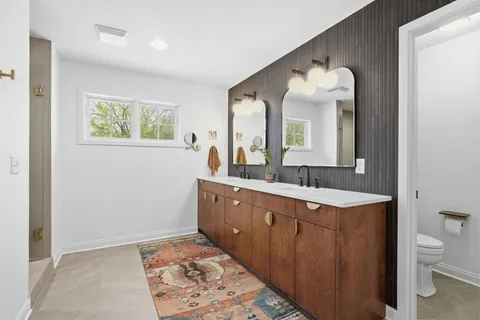 $2,250,000 | 225 Broadway Avenue North, Wayzata, MN 55391
