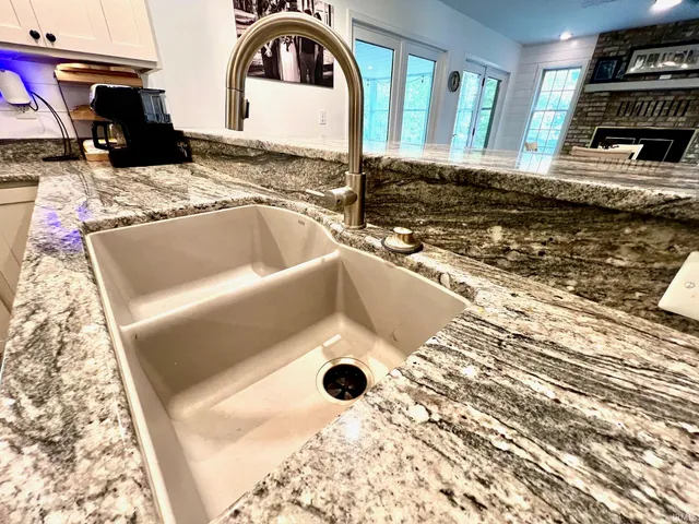 $589,900 | 307 The Woods, Bedford, IN 47421