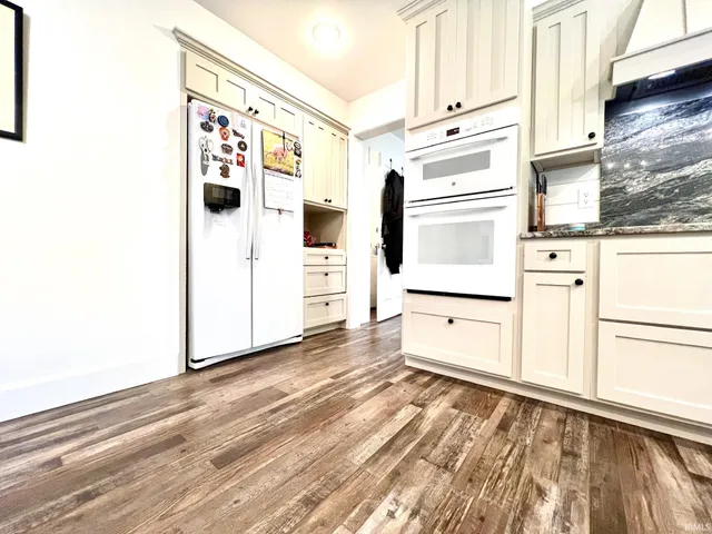 $589,900 | 307 The Woods, Bedford, IN 47421