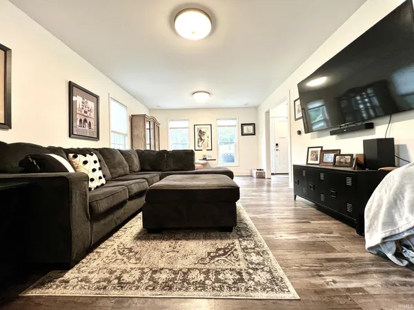 $579,900 | 307 The Woods, Bedford, IN 47421