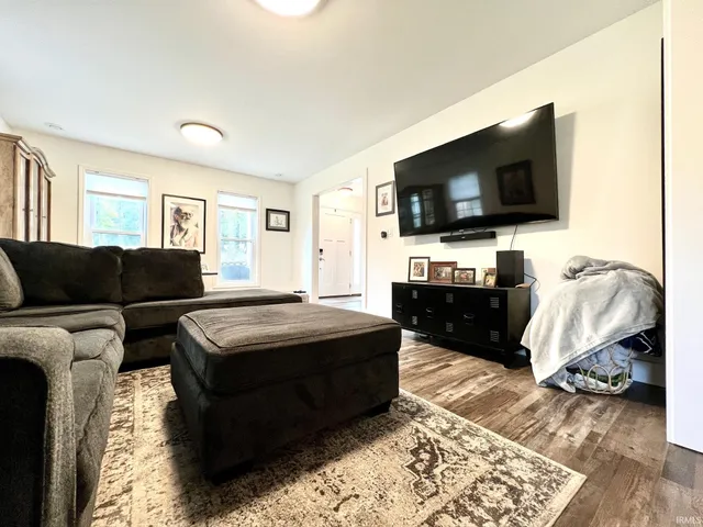 $589,900 | 307 The Woods, Bedford, IN 47421