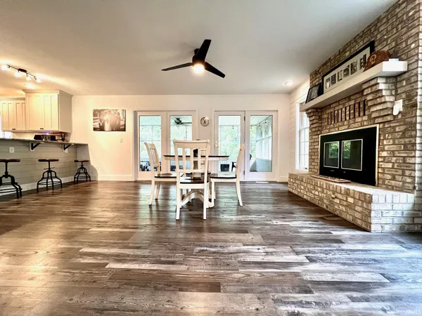 $579,900 | 307 The Woods, Bedford, IN 47421