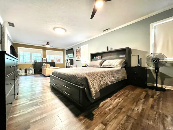 $579,900 | 307 The Woods, Bedford, IN 47421