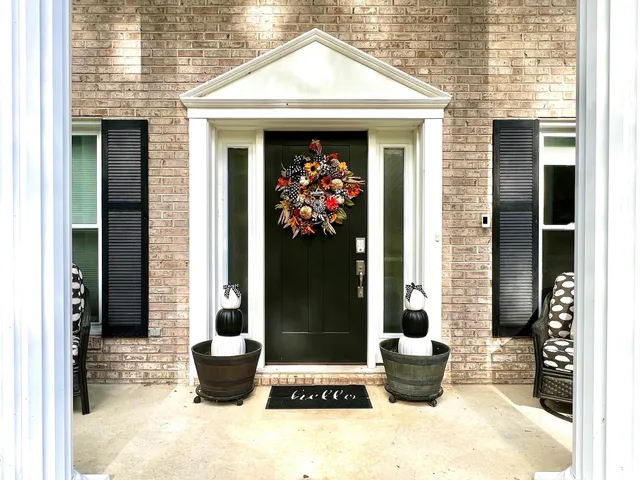 $589,900 | 307 The Woods, Bedford, IN 47421