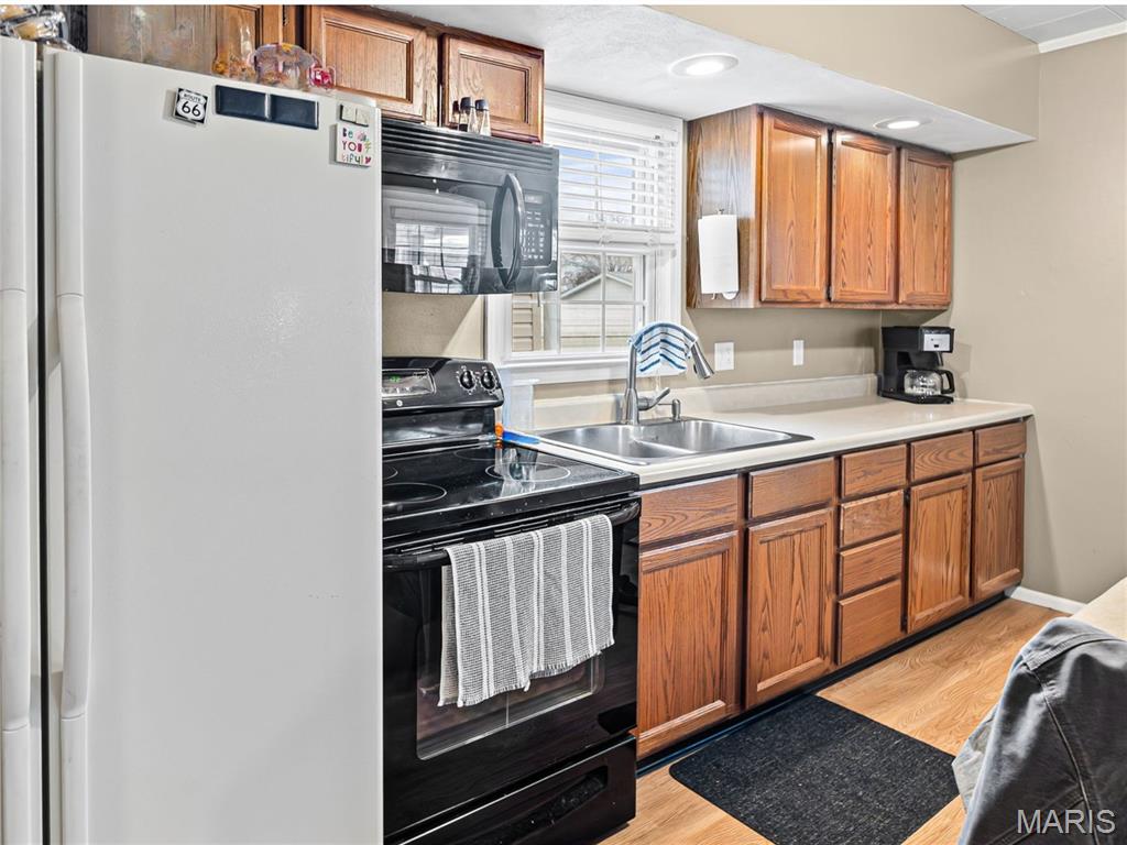 335 West 4th Street Waterloo, IL 62298 - Photo 4 of 25