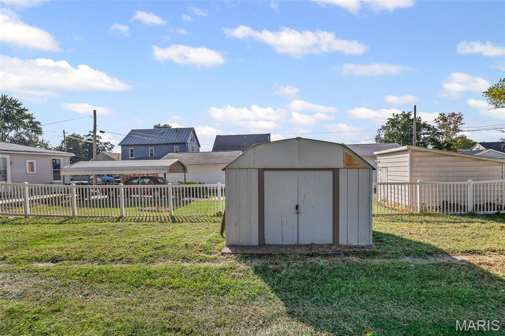 335 West 4th Street Waterloo, IL 62298 - Photo 10 of 25