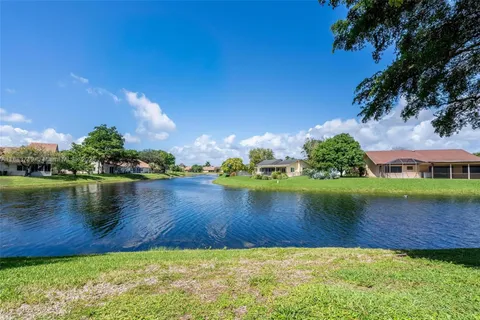 $339,000 | 8101 Northwest 71st Court, Tamarac, FL 33321