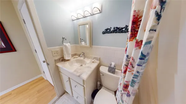 $2,100 | 1400 East Avenue, Unit UN515, Rochester, NY 14610