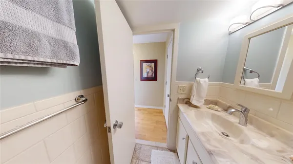 $2,100 | 1400 East Avenue, Unit UN515, Rochester, NY 14610
