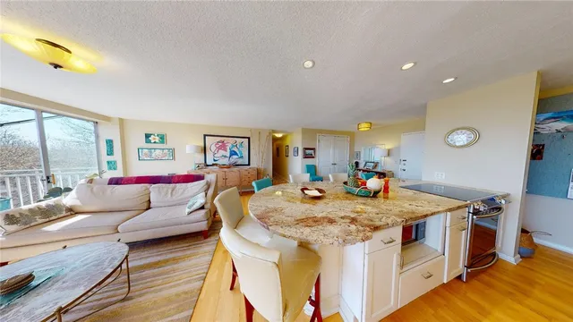 $2,350 | 1400 East Avenue, Unit UN515, Rochester, NY 14610