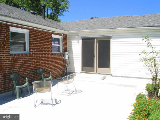 3805 Brightview Street Silver Spring, MD 20902 - Photo 14 of 30 Patio