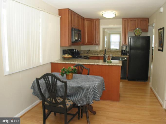 3805 Brightview Street Silver Spring, MD 20902 - Photo 18 of 30 Kitchen