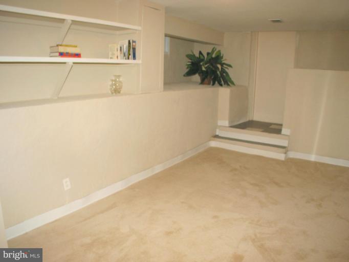 3805 Brightview Street Silver Spring, MD 20902 - Photo 28 of 30 Recreation Room