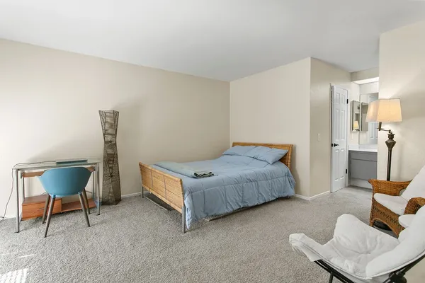 $699,000 | 21372 Brookhurst Street, Unit 226, Huntington Beach, CA 92646