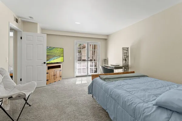 $699,000 | 21372 Brookhurst Street, Unit 226, Huntington Beach, CA 92646