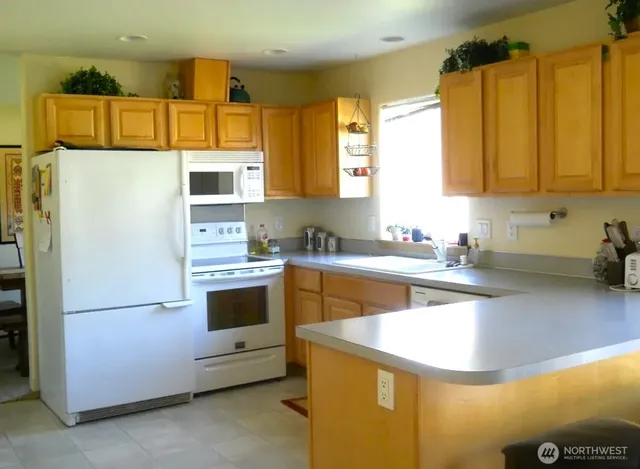 $469,900 | 9124 Lewis Drive Northeast, Lacey, WA 98516