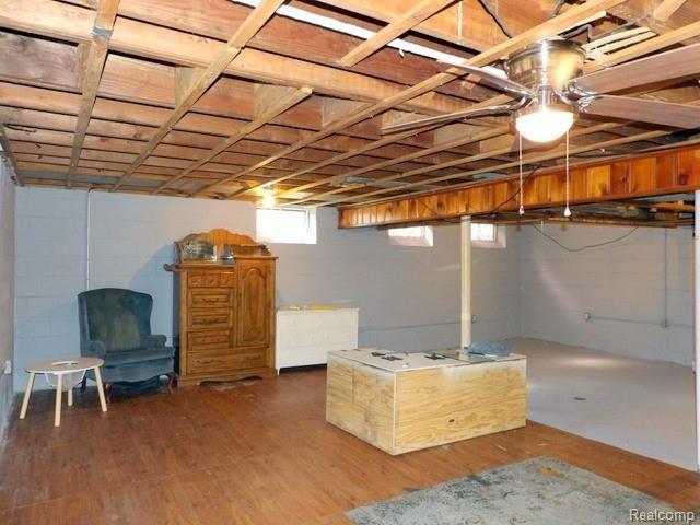 15529 Champaign Road Allen Park, MI 48101 - Photo 36 of 40 PART FIN BSMNT W/A REC RM AREA!