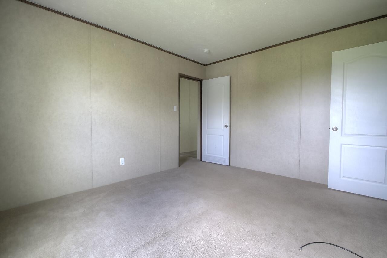 1242 Branch Road Nancy, KY 42544 - Photo 24 of 34 33
