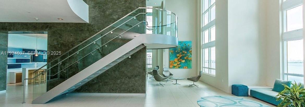 1900 North Bayshore Drive, Unit 2615 Miami, FL 33132 - Photo 17 of 17 a view of entryway