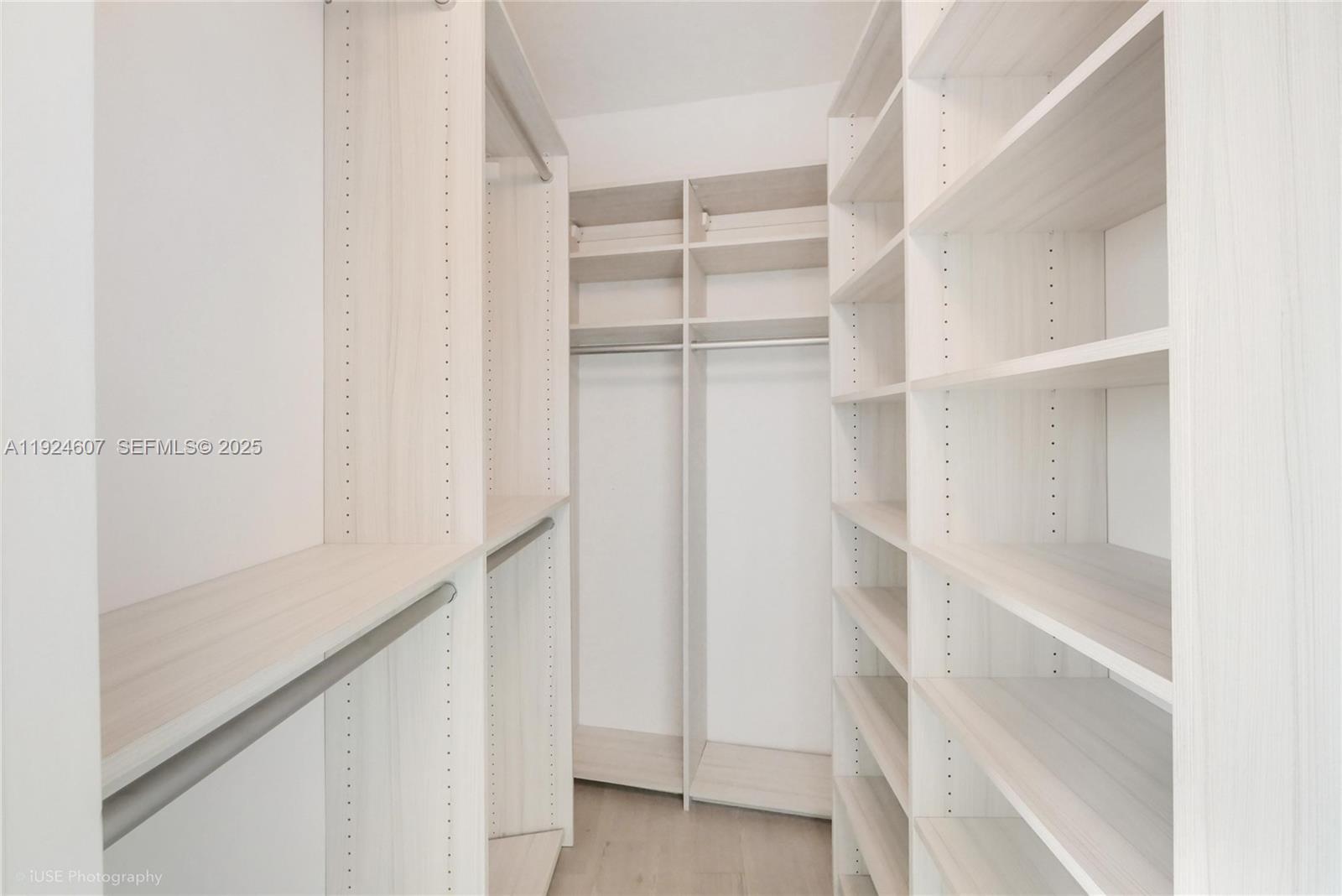 1900 North Bayshore Drive, Unit 2615 Miami, FL 33132 - Photo 7 of 17 a view of walk in closet with empty racks