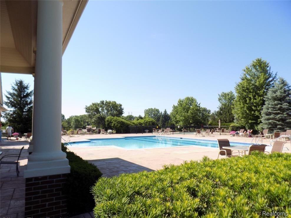 45681 North Stonewood Road, Unit 59 Canton, MI 48187 - Photo 54 of 63