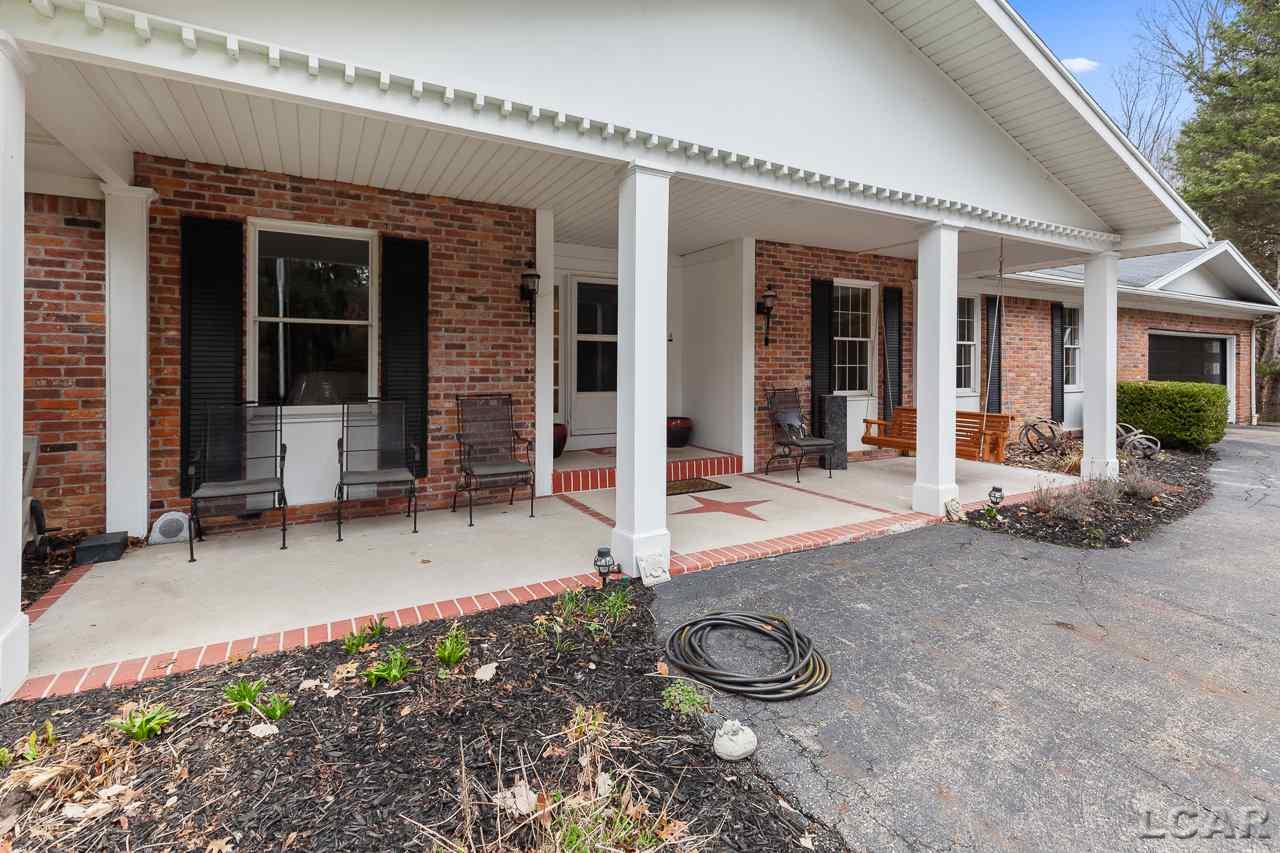 1666 North Eifert Road Holt, MI 48842 - Photo 5 of 56 50009258-4.JPG