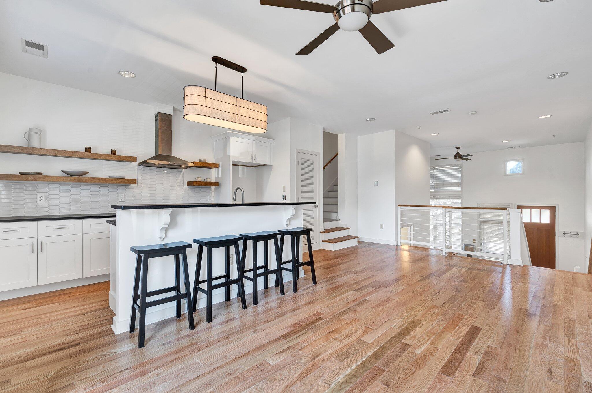 832 East 8th Street Chattanooga, TN 37403 - Photo 14 of 37 16-web-or-mls-DSC07959