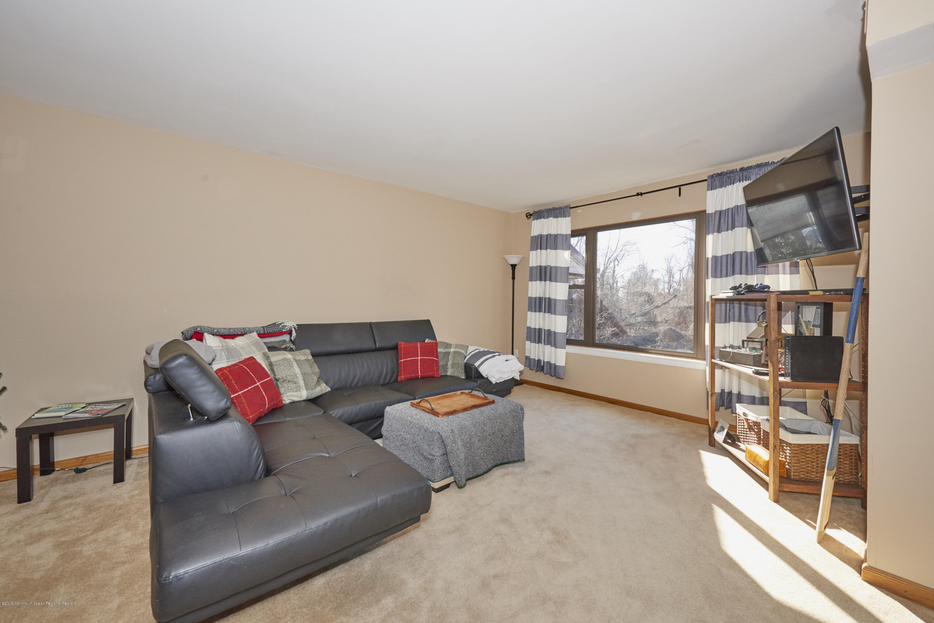 200 Portland Road, Unit C24 Highlands, NJ 07732 - Photo 5 of 21 Family Room