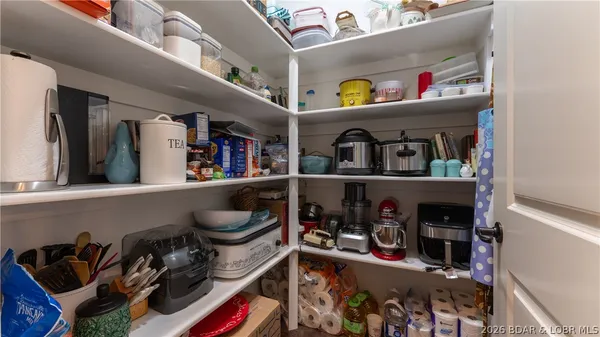 $849,000 | 88 Eastwood Court, Sunrise Beach, MO 65079