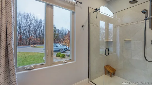 $849,000 | 88 Eastwood Court, Sunrise Beach, MO 65079