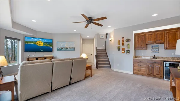 $849,000 | 88 Eastwood Court, Sunrise Beach, MO 65079