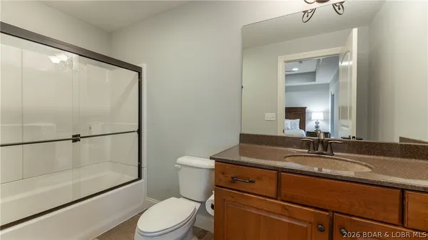 $849,000 | 88 Eastwood Court, Sunrise Beach, MO 65079