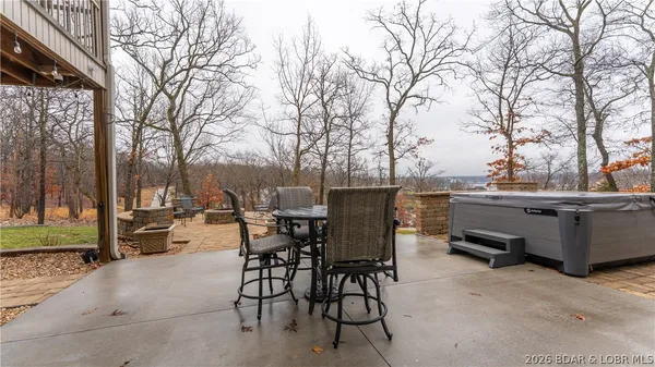 $849,000 | 88 Eastwood Court, Sunrise Beach, MO 65079