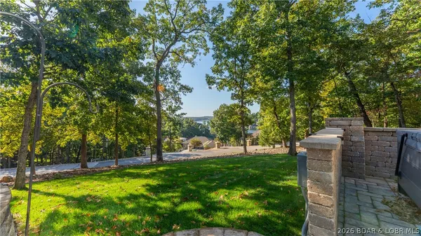 $849,000 | 88 Eastwood Court, Sunrise Beach, MO 65079