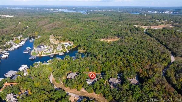 $849,000 | 88 Eastwood Court, Sunrise Beach, MO 65079