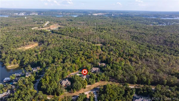 $849,000 | 88 Eastwood Court, Sunrise Beach, MO 65079