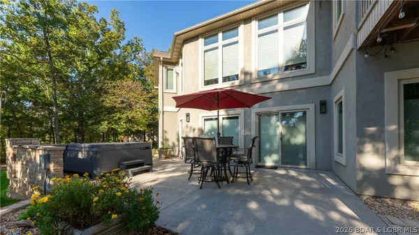 $849,000 | 88 Eastwood Court, Sunrise Beach, MO 65079