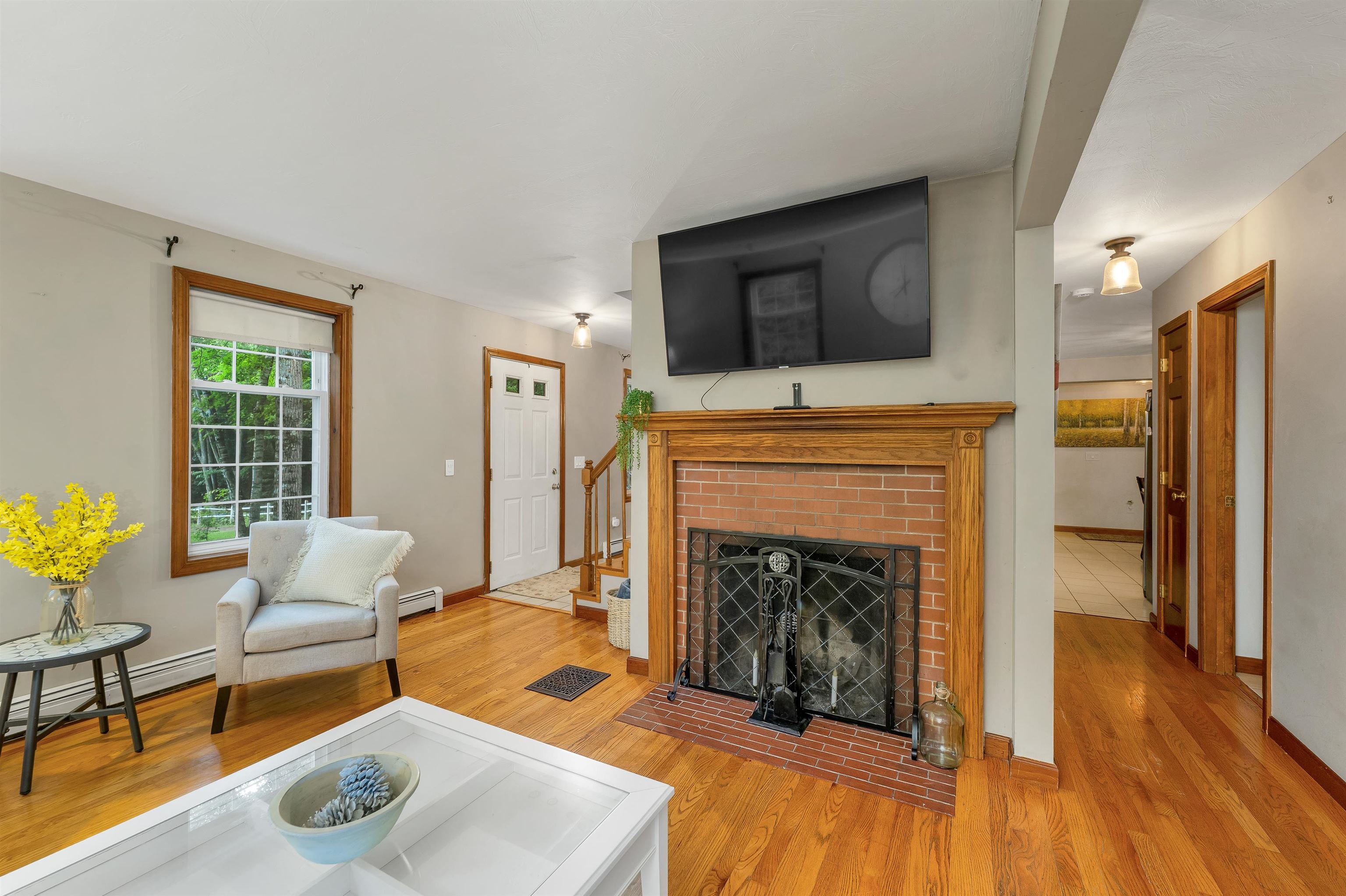 254 Robert Rogers Road Dunbarton, NH 03046 - Photo 12 of 25