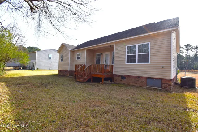 $1,800 | 2320 Decorah Court, Greenville, NC 27834