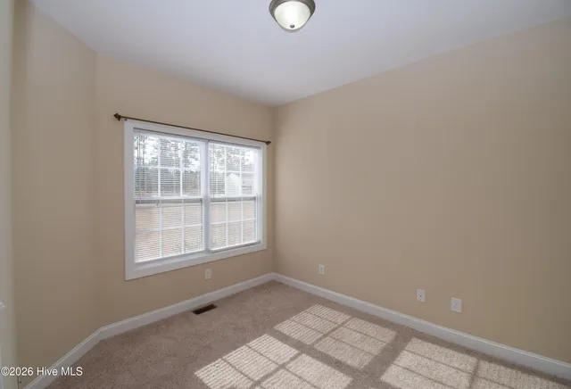 $1,800 | 2320 Decorah Court, Greenville, NC 27834