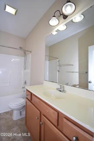 $1,800 | 2320 Decorah Court, Greenville, NC 27834