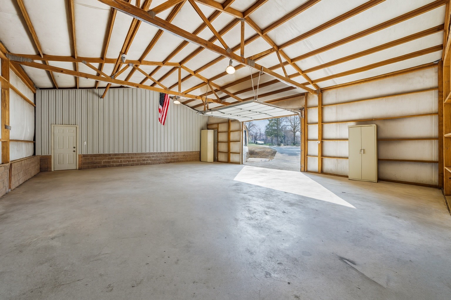 311 Downs Road Cumberland City, TN 37050 - Photo 12 of 60