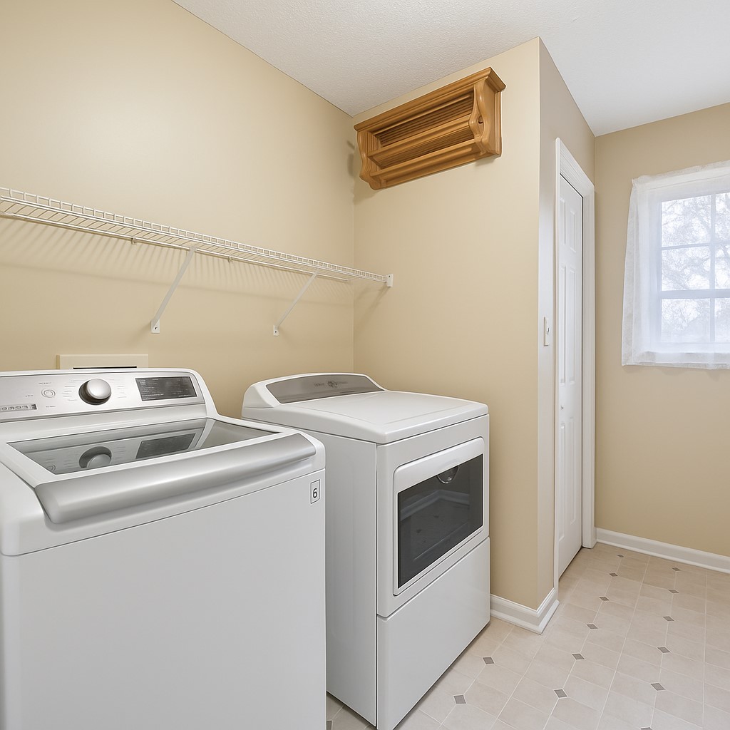 311 Downs Road Cumberland City, TN 37050 - Photo 36 of 60