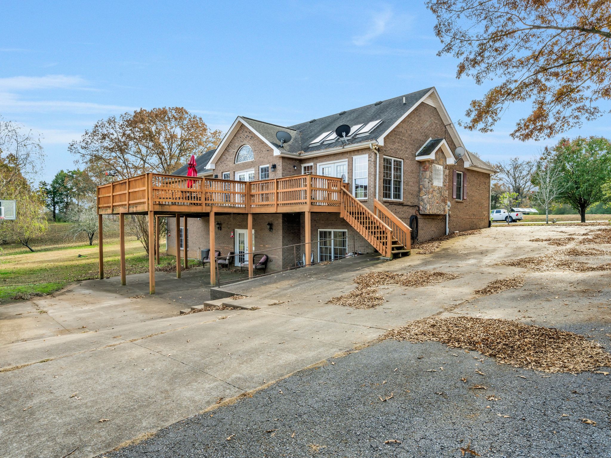 311 Downs Road Cumberland City, TN 37050 - Photo 5 of 60