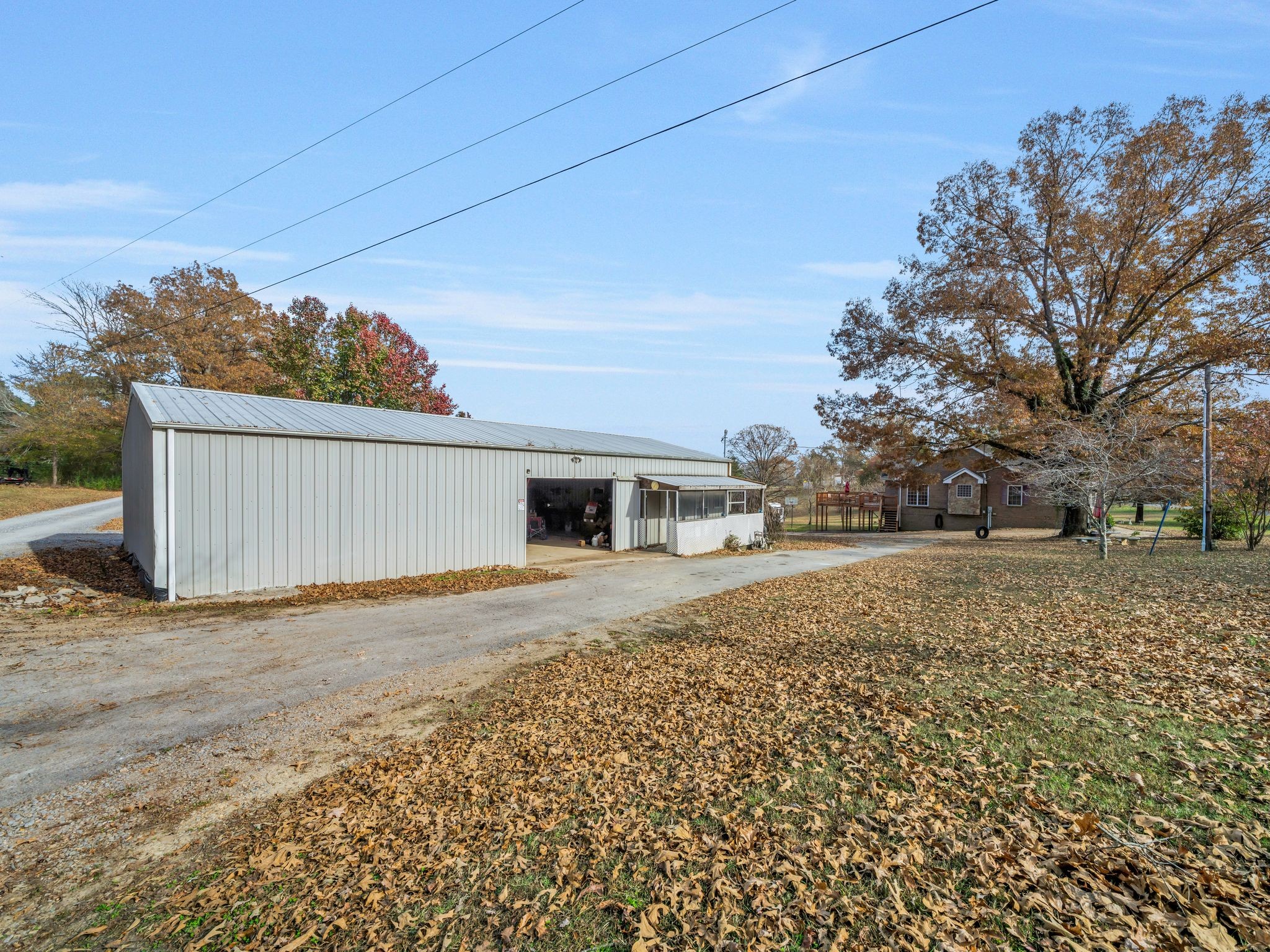 311 Downs Road Cumberland City, TN 37050 - Photo 9 of 60