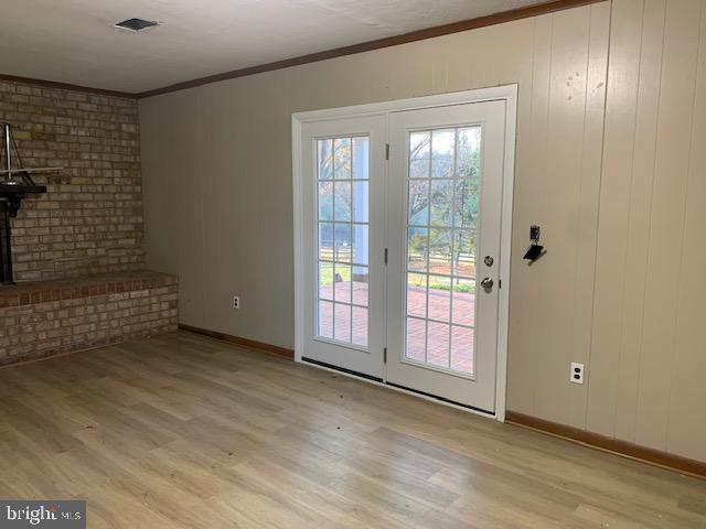3121 Mt Zion Road Upperco, MD 21155 - Photo 33 of 43 a view of an empty room with brick walls
