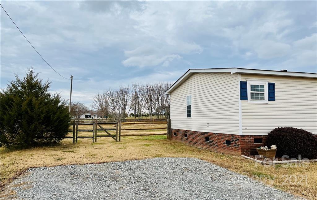 1192 Alf Hoover Road Vale, NC 28168 - Photo 4 of 26 Gallery Image 4