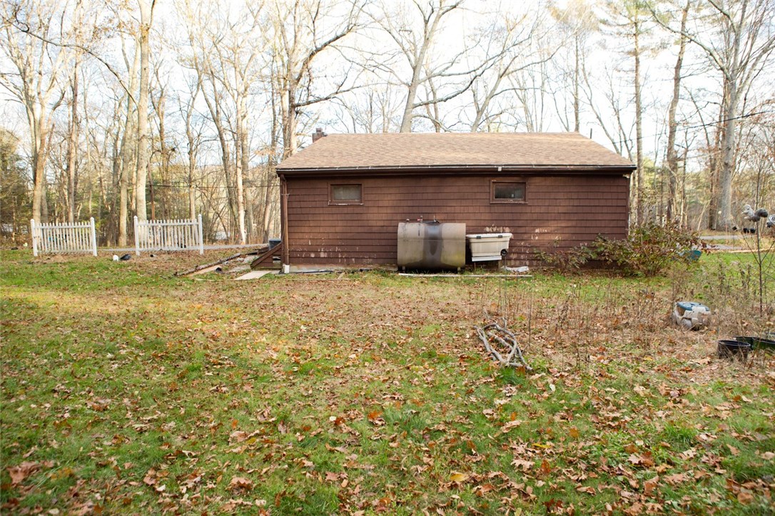 18 Wood Road Glocester, RI 02814 - Photo 8 of 29