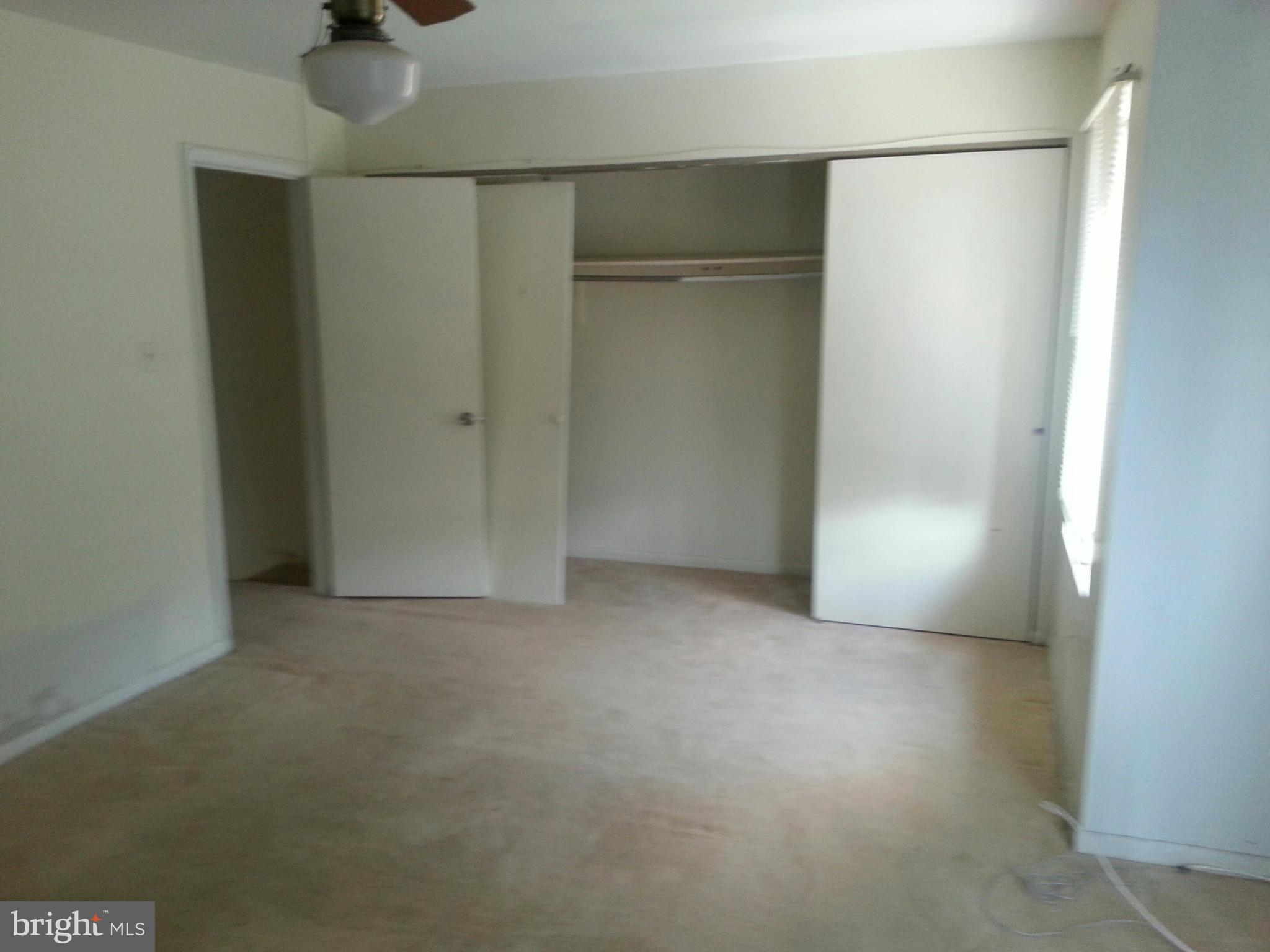 Bedroom (Master)
