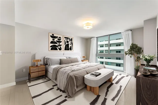 $1,140,000 | 1111 Southwest 1st Avenue, Unit 721N, Miami, FL 33130